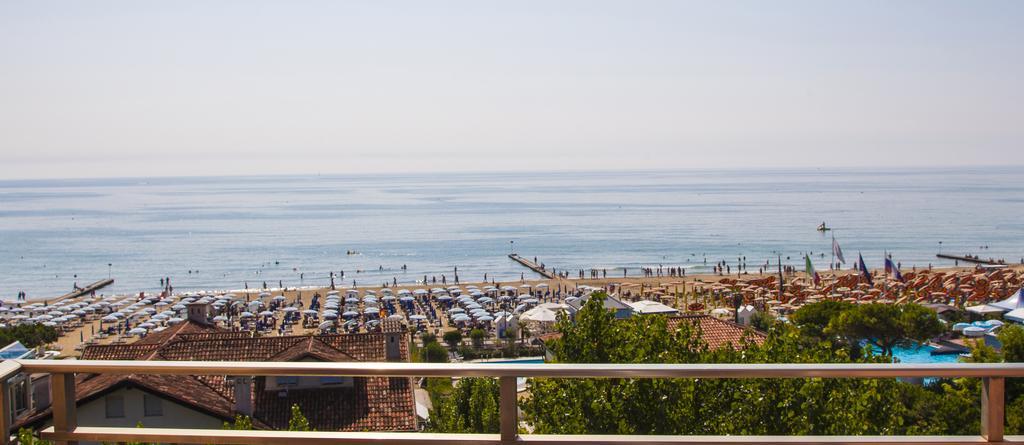 Hotel Sofia Lido di Jesolo Exterior foto