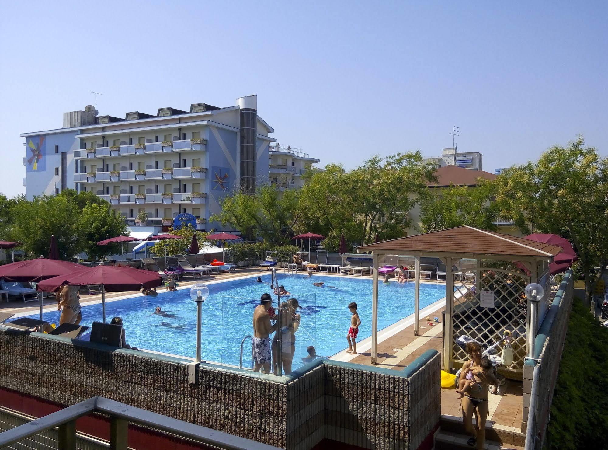 Hotel Sofia Lido di Jesolo Exterior foto