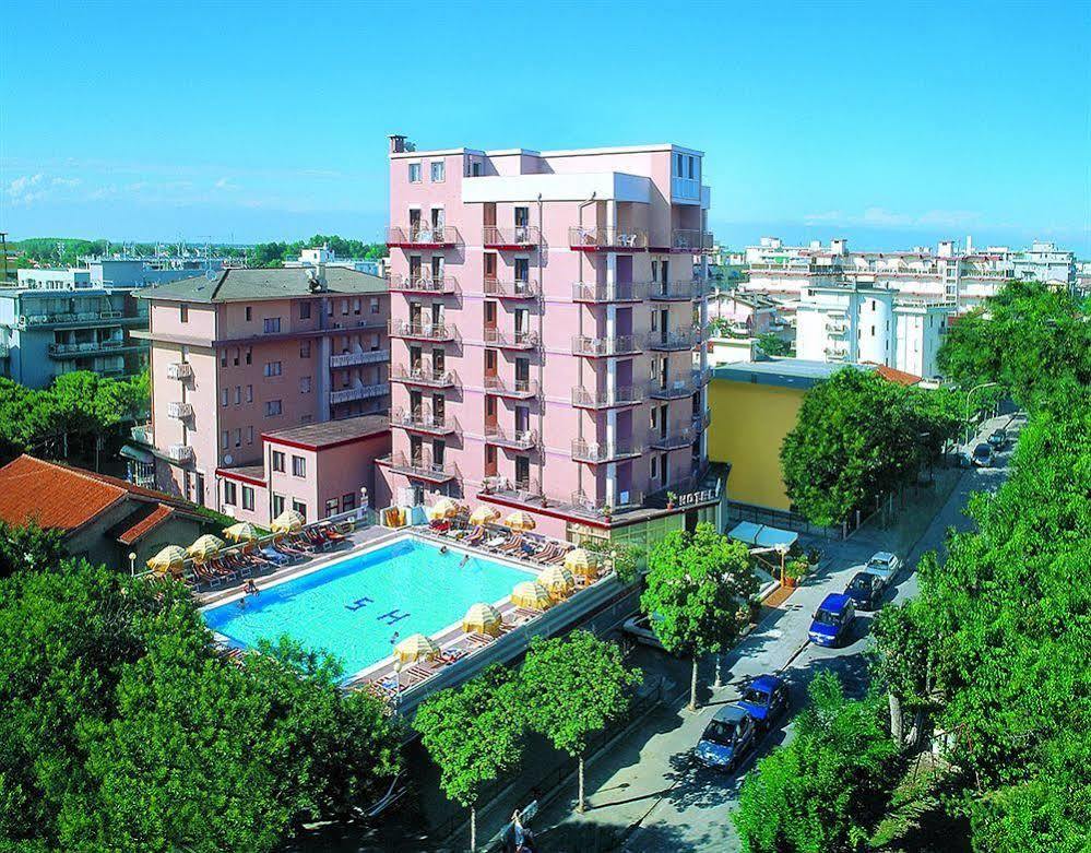 Hotel Sofia Lido di Jesolo Exterior foto